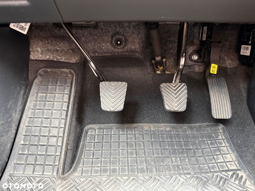 Kia Stonic 1.0 T-GDI L - 32