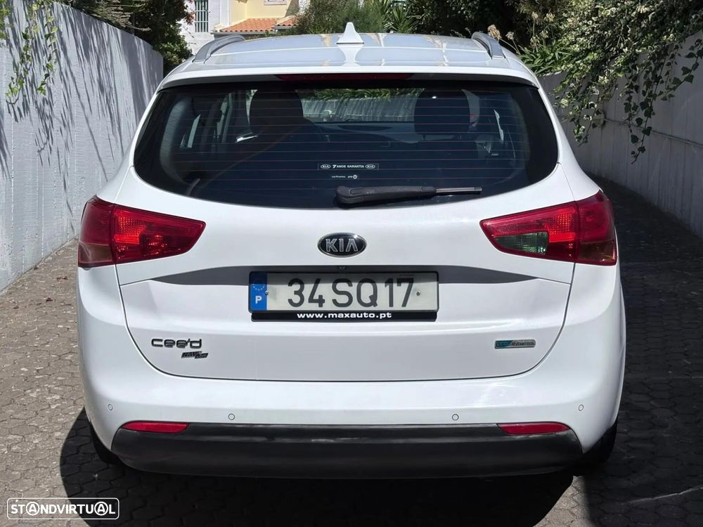 Kia Ceed SW 1.6 CRDi Nav Line - 6