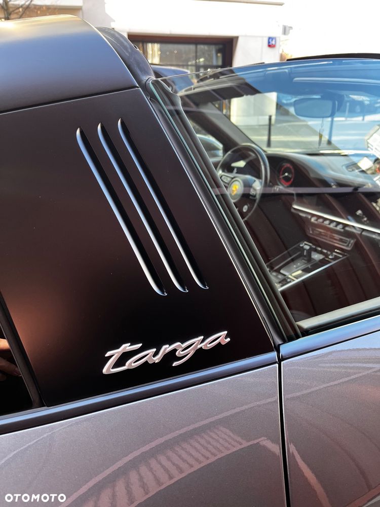 Porsche 911 Targa 4S PDK - 22