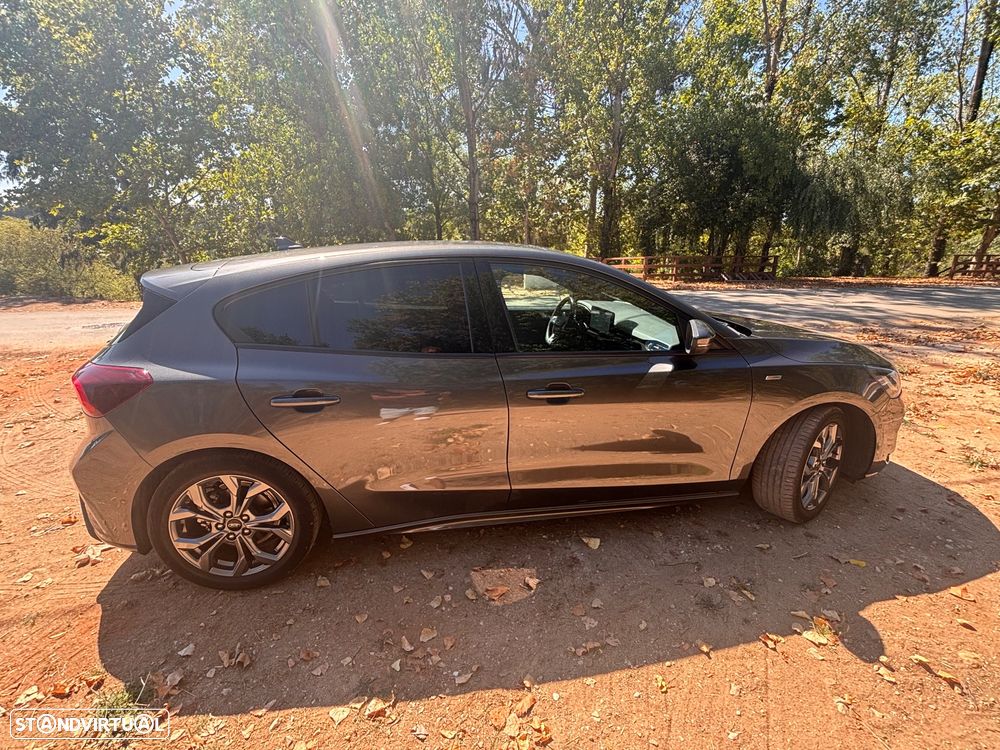 Ford Focus 1.0 EcoBoost MHEV ST-Line - 8