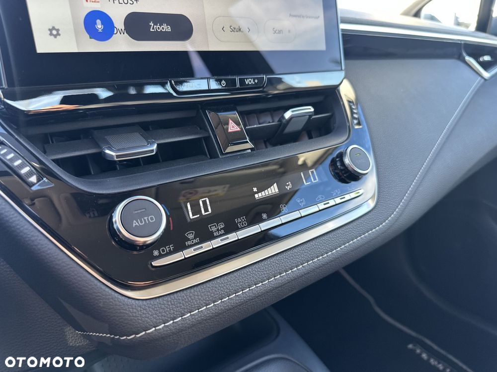 Toyota Corolla 1.8 Hybrid Comfort - 22