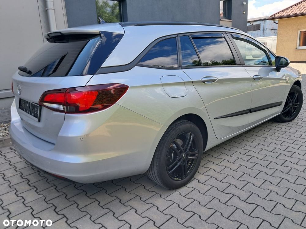 Opel Astra 1.4 T Dynamic - 14
