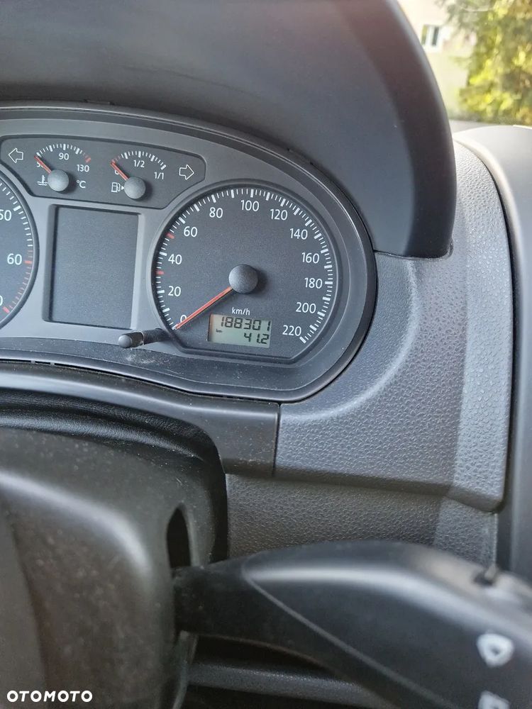 Volkswagen Polo 1.2 Team - 19