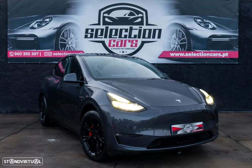 Tesla Model Y Long Range Dual Motor AWD - 1