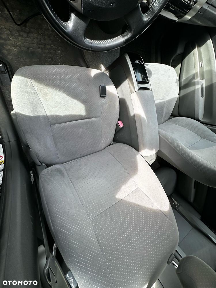 Toyota Prius 1.5 VVT-i Prestige - 13