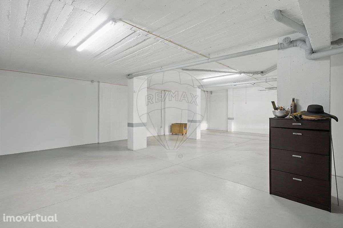 Garagem  para venda - Grande imagem: 2/4