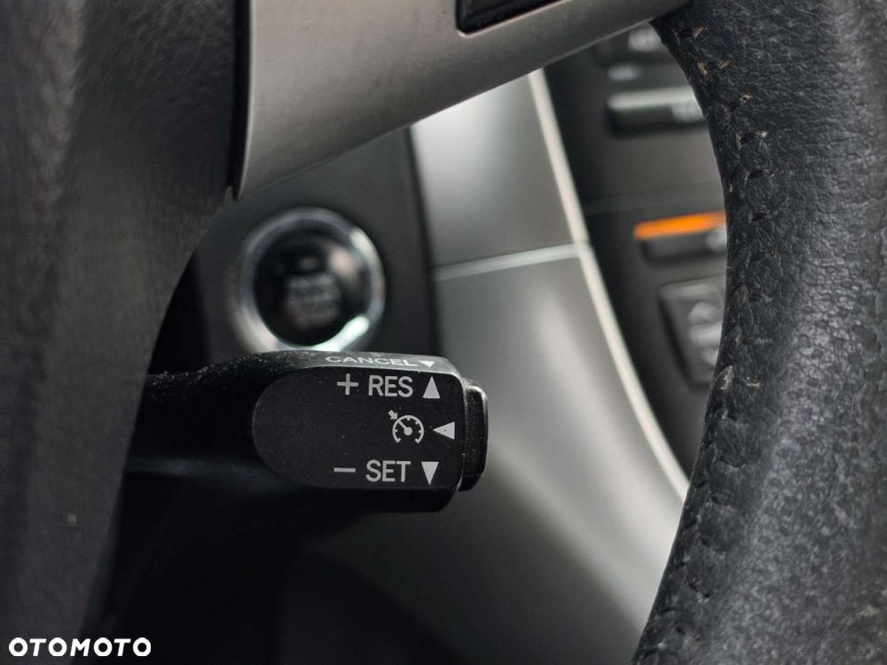 Toyota Auris - 25