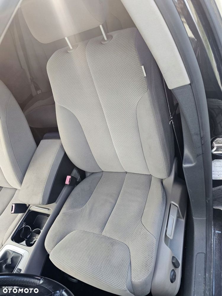 Fotel przedni lewy elektryczny kierowcy Volkswagen Passat B6 - 1