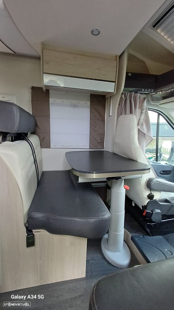 Ford Transit Challenger - 11