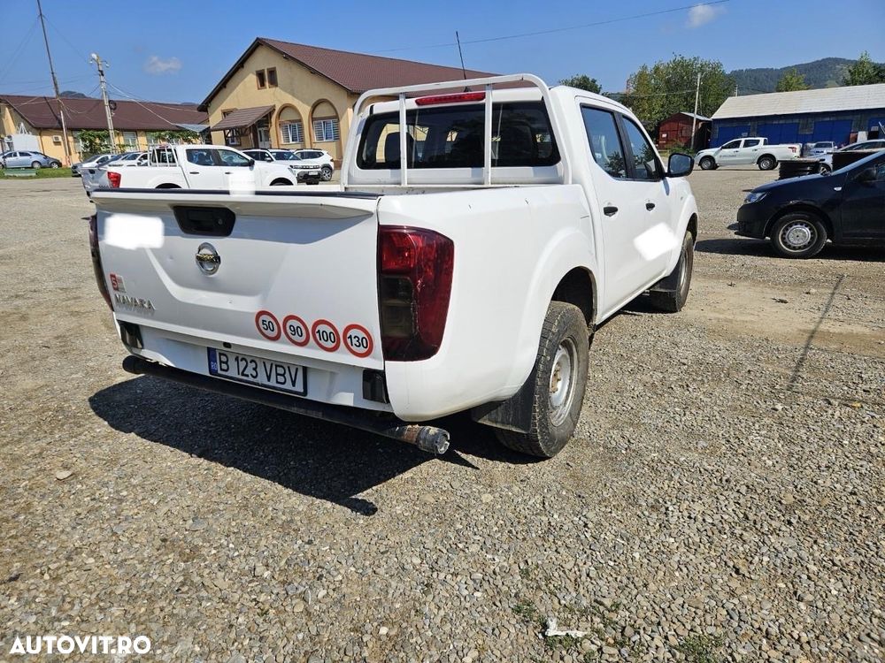 Nissan Navara 2.3 dCi Double Cab Acenta - 2