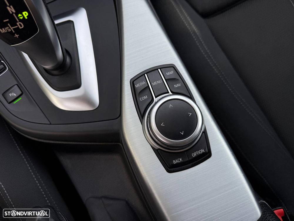 BMW 116 d Advantage Auto - 47