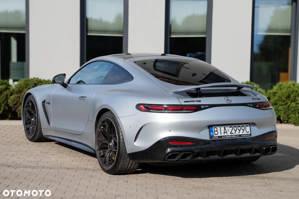 Mercedes-Benz AMG GT - 11