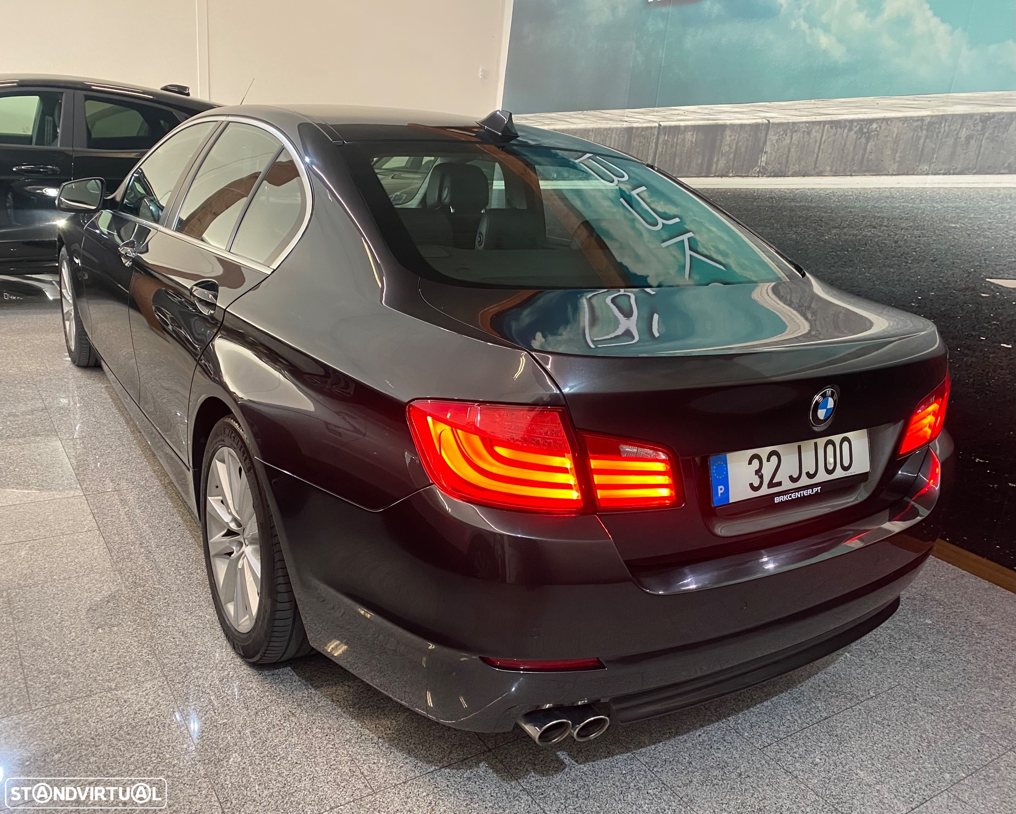 BMW 520 d Exclusive Auto 123g - 4