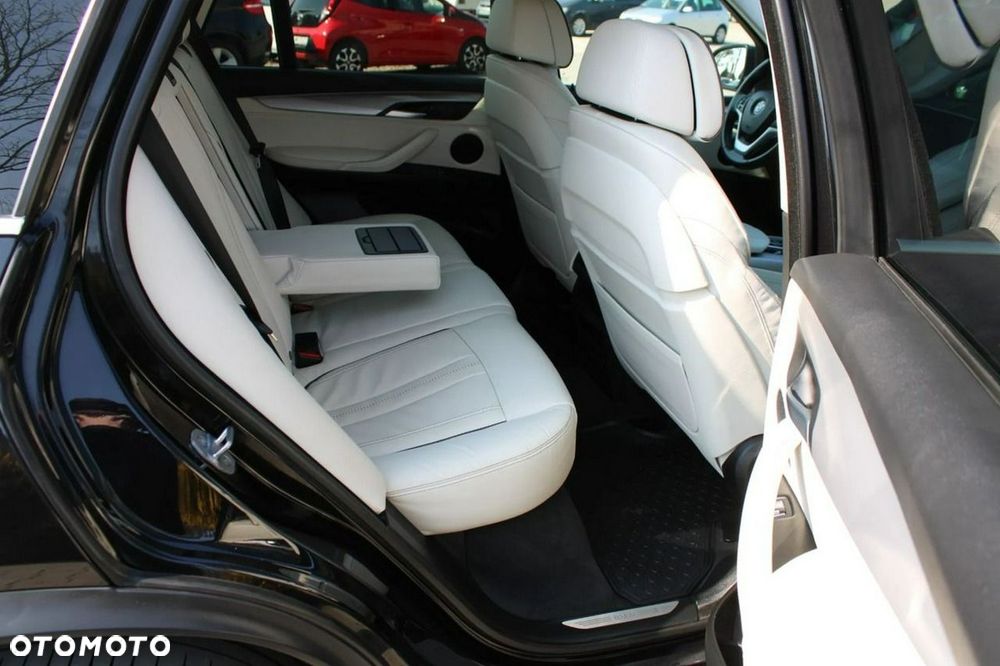 BMW X5 xDrive30d - 31
