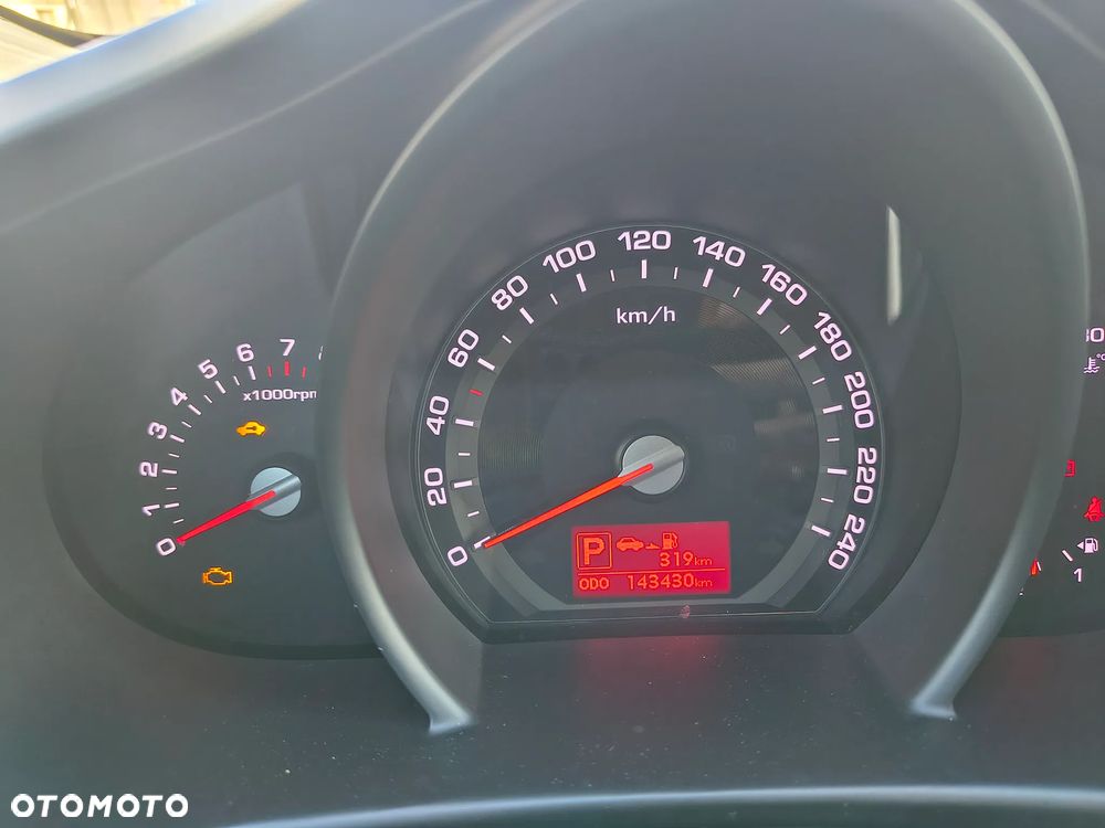 Kia Sportage 2.0 L - 7