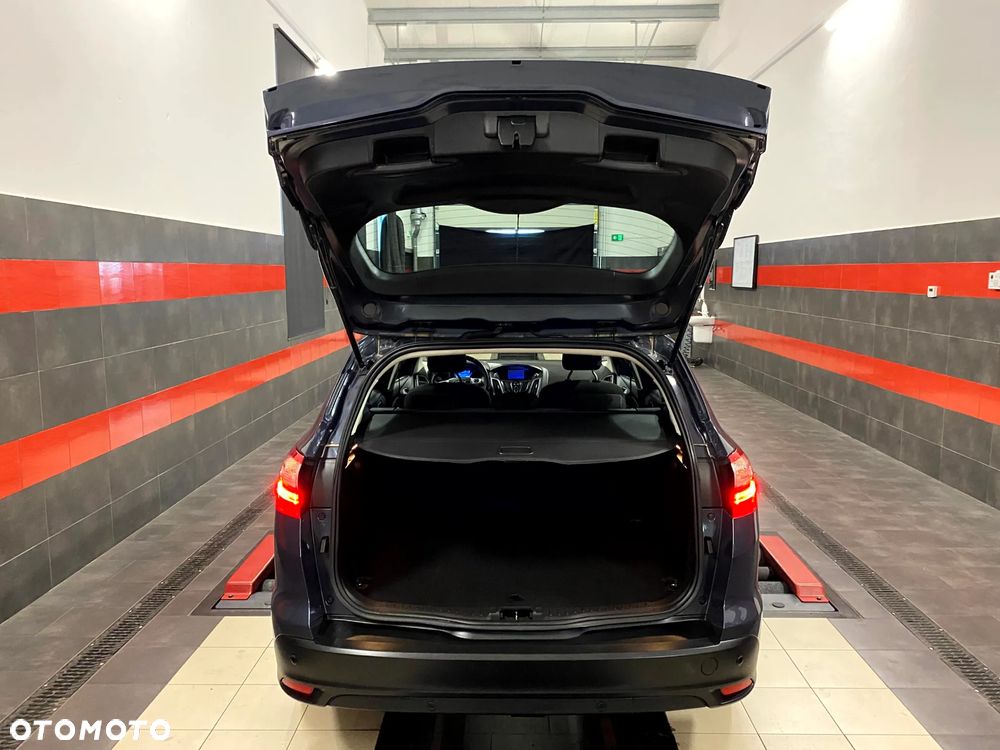 Ford Focus 1.6 TDCi DPF Start-Stopp-System Titanium - 12
