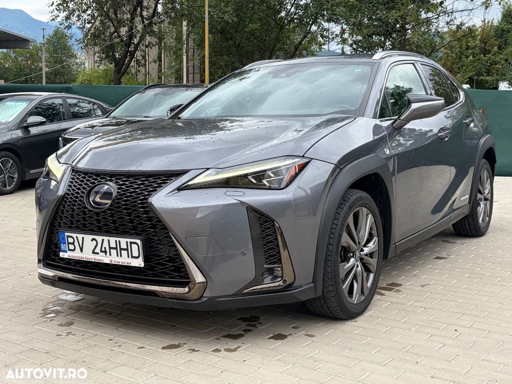 Lexus UX 250h (E-FOUR) F SPORT - 1