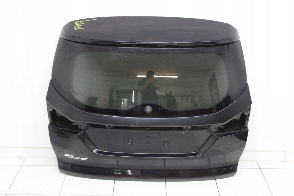 FORD FOCUS MK3 KOMBI 2010R- KLAPA BAGAŻNIKA TYŁ TYLNA FB - KOD LAKIERU - 1