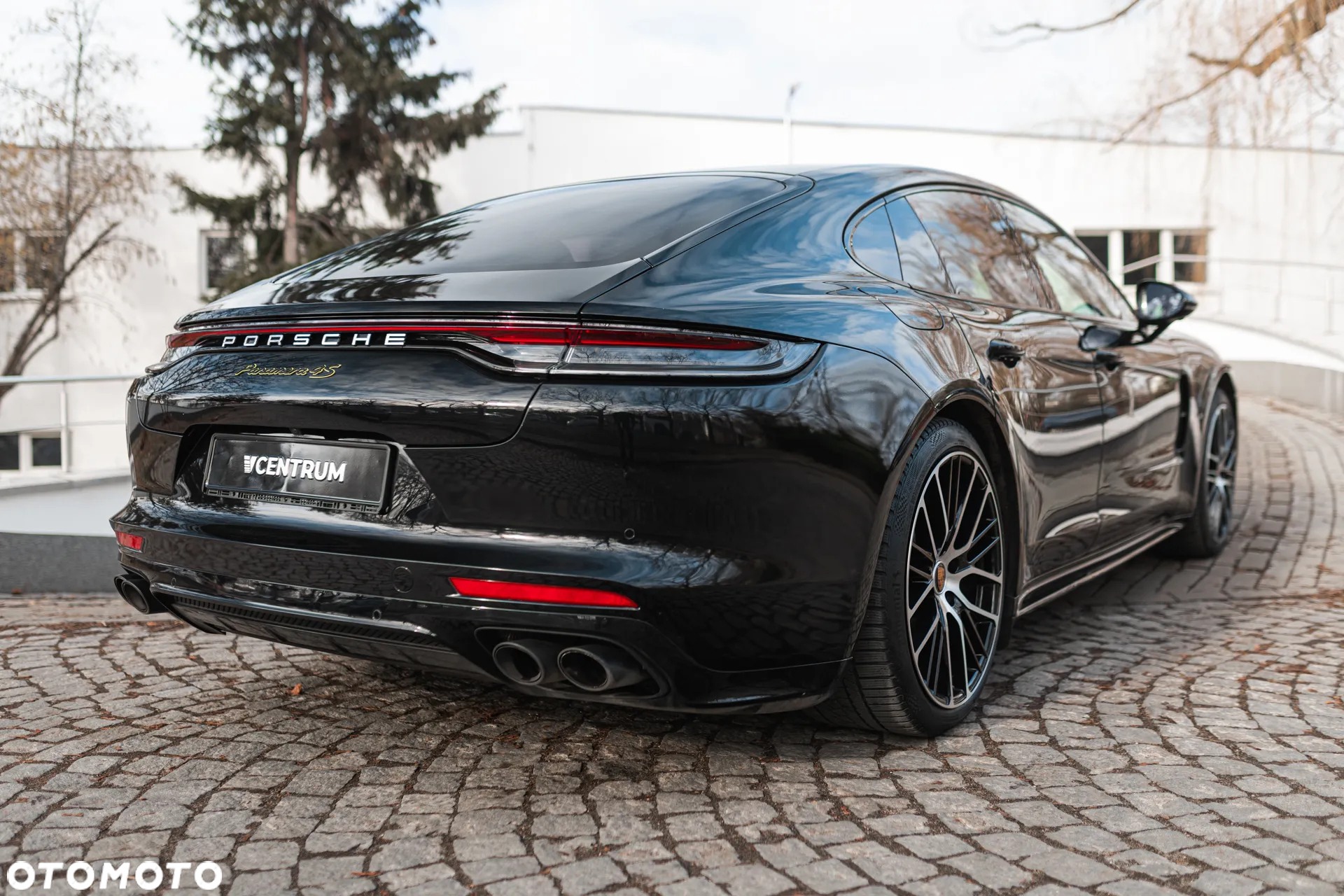 Porsche Panamera 4S E-Hybrid - 11