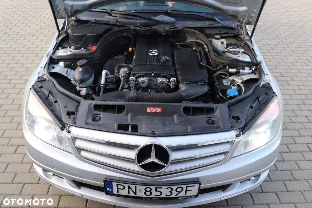 Mercedes-Benz Klasa C 180 Kompressor Automatik Avantgarde - 29