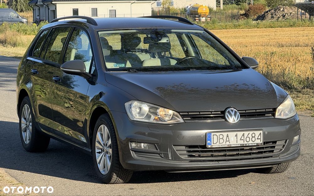 Volkswagen Golf - 5