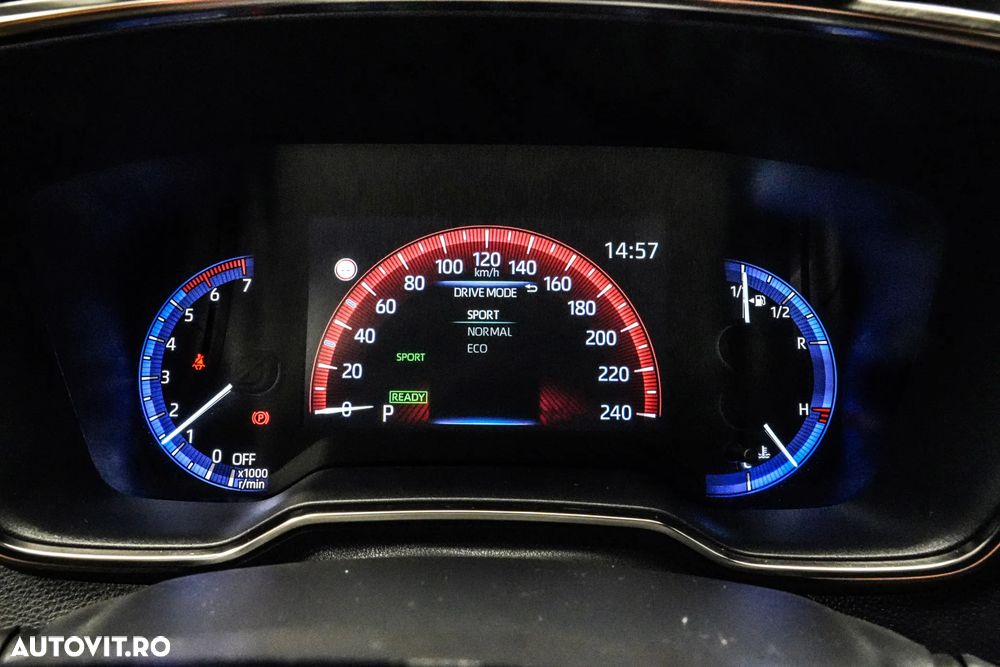 Toyota Corolla 1.8 HSD Dynamic - 26