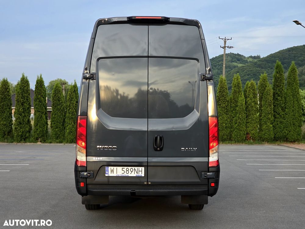 Iveco Daily - 24