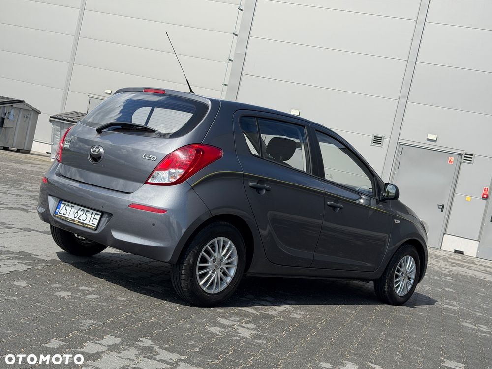 Hyundai i20 - 3