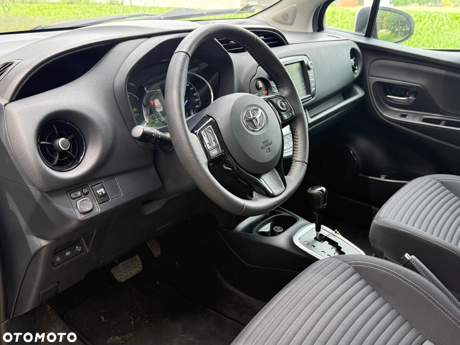 Toyota Yaris Hybrid 1.5 Comfort - 8