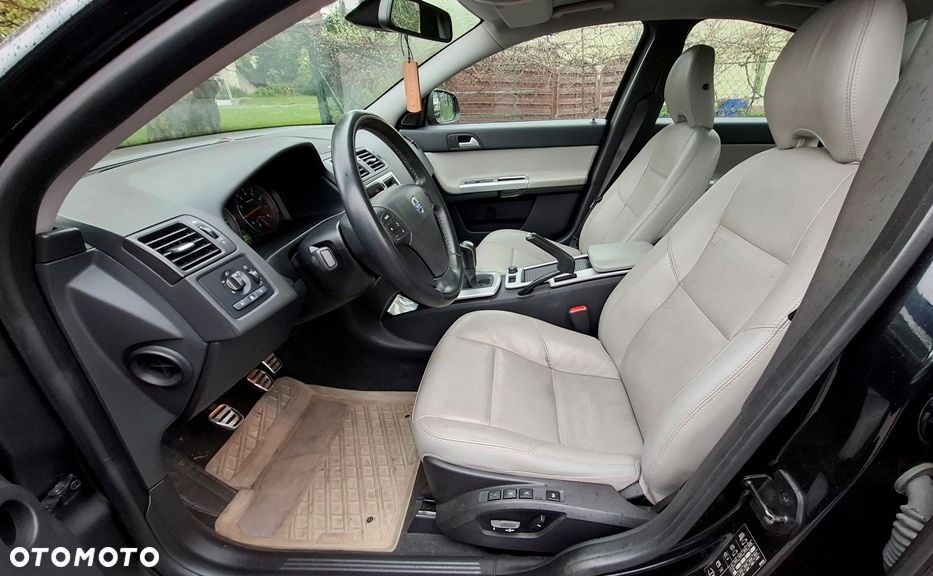 Volvo S40 2.0 Summum Euro5 - 10