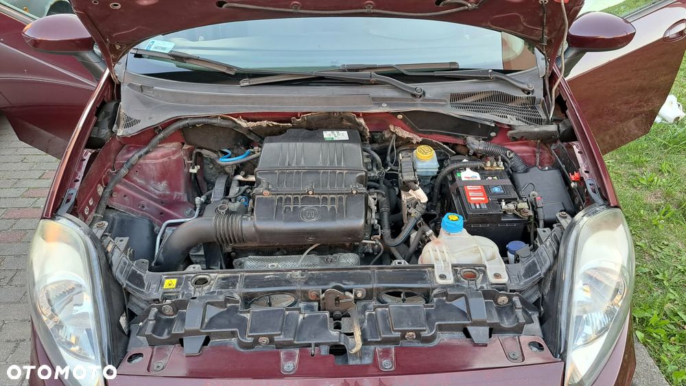 Fiat Punto 1.4 Easy S&S - 8