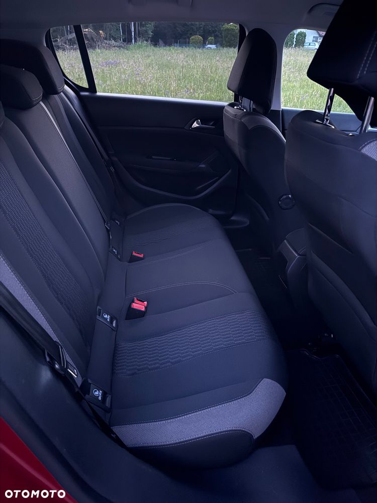 Peugeot 308 - 10
