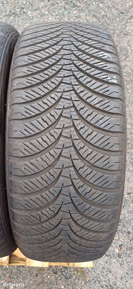 225/55R18 102V FALKEN , dwie używane opony wielosezonowe. - 2