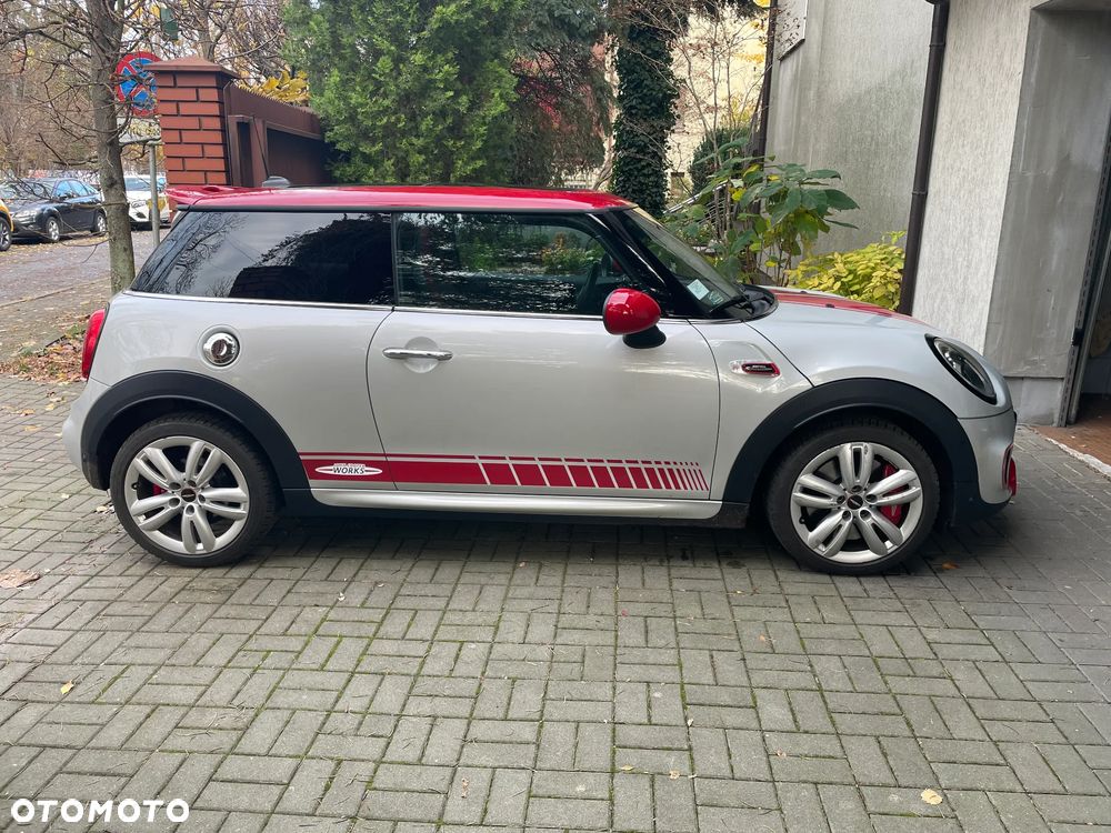 MINI John Cooper Works - 34