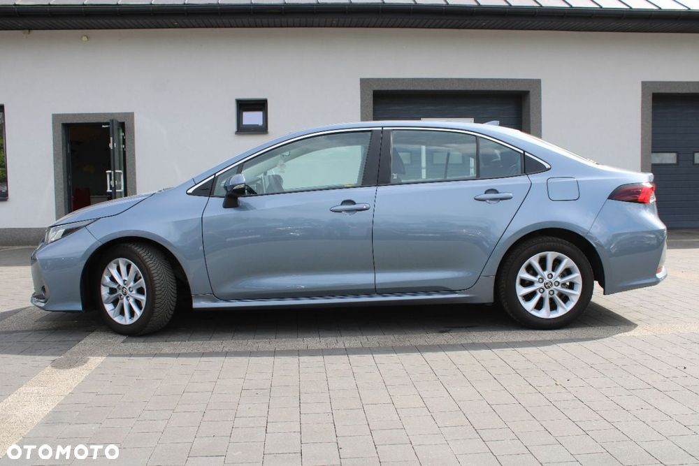 Toyota Corolla - 3