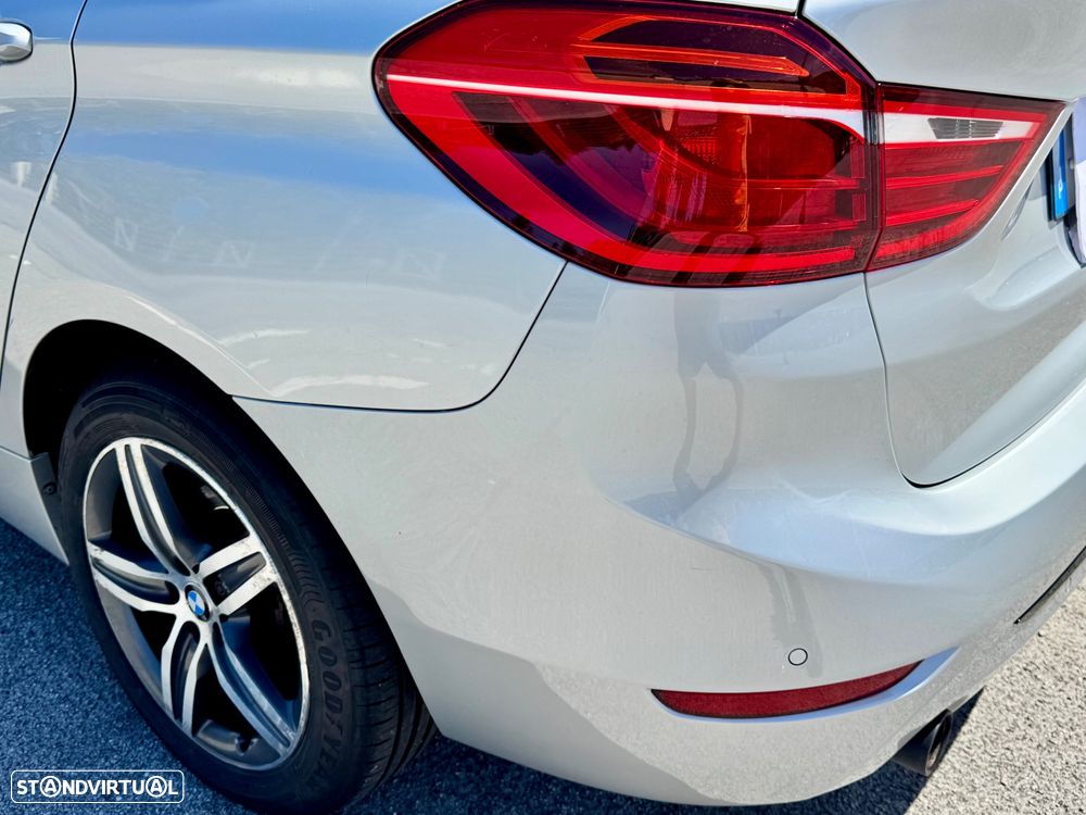 BMW 218 Gran Tourer d 7L Line Sport Auto - 25