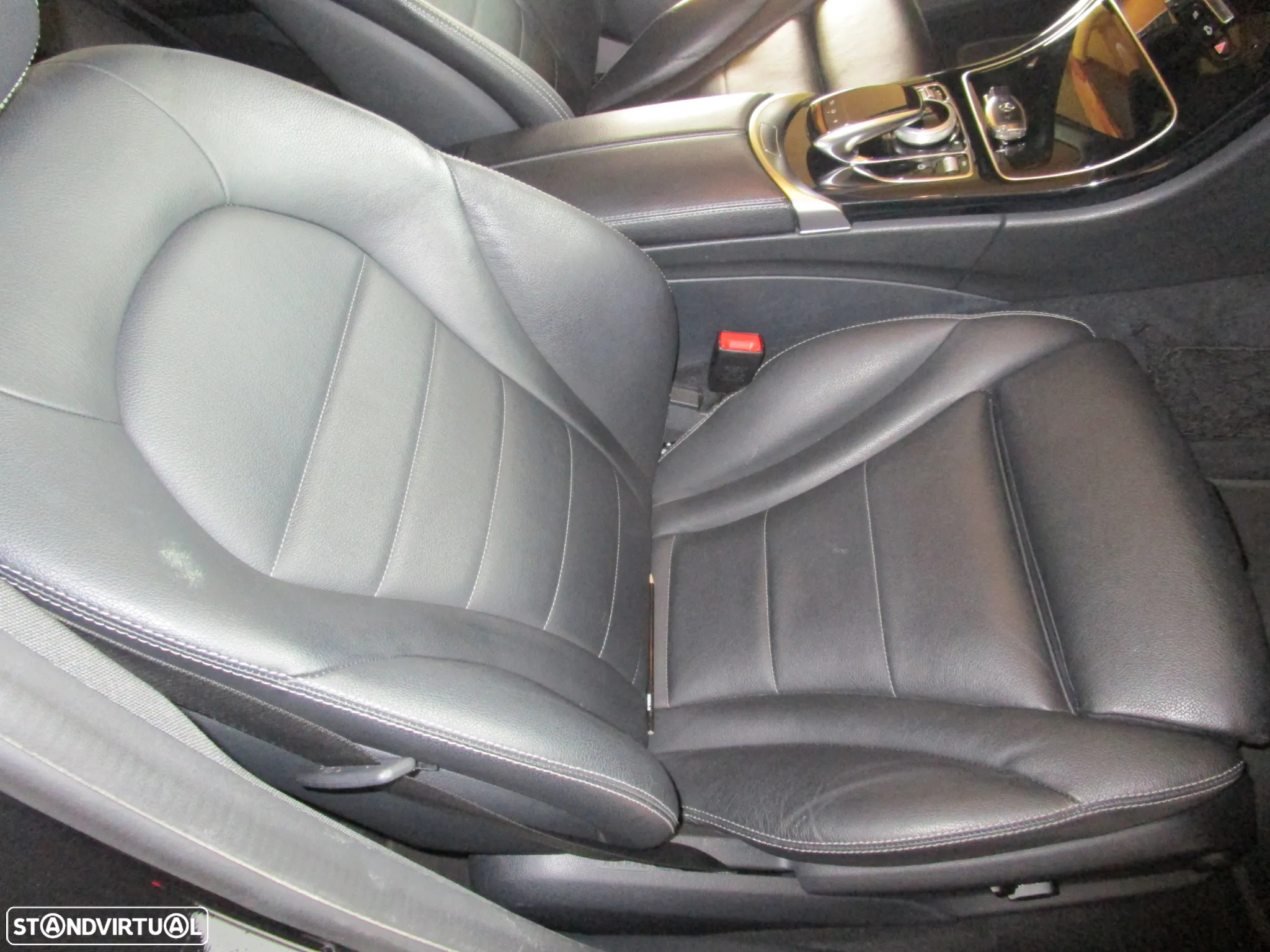Mercedes-Benz C 350 e - 23