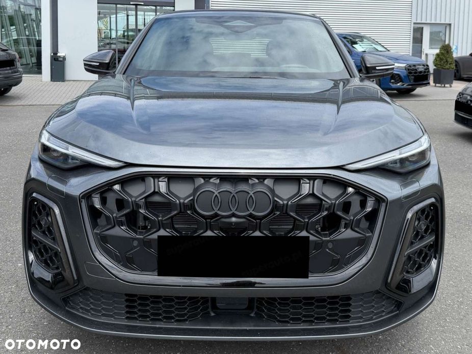 Audi Q5 Sportback - 5