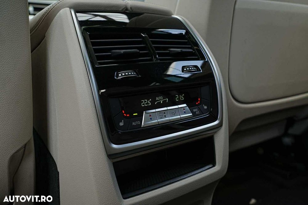 BMW X6 xDrive40d AT MHEV - 25