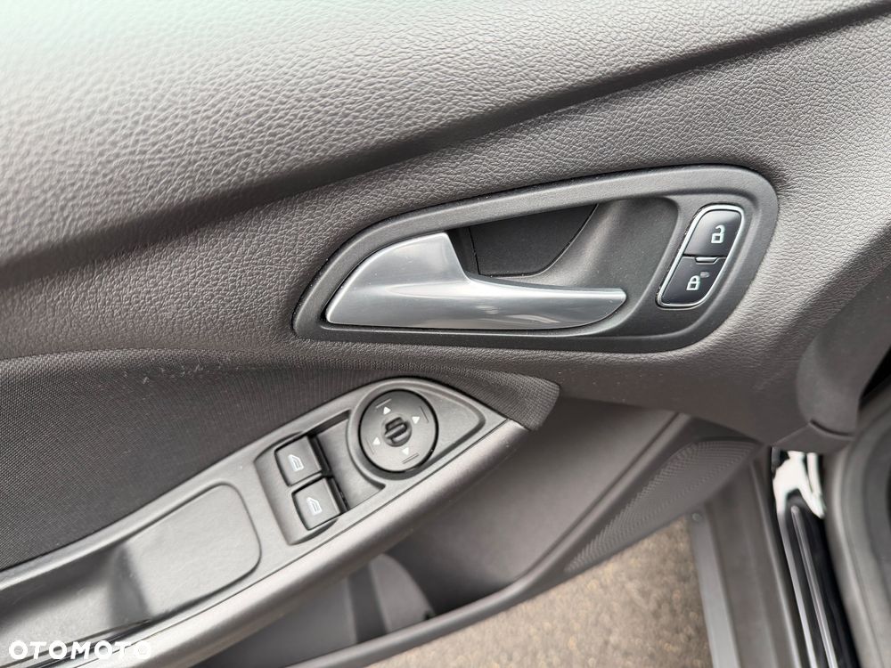 Ford Focus 1.0 EcoBoost Gold X (Edition) - 18