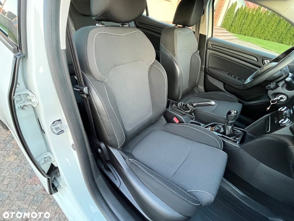 Renault Megane 1.6 SCe Life - 24