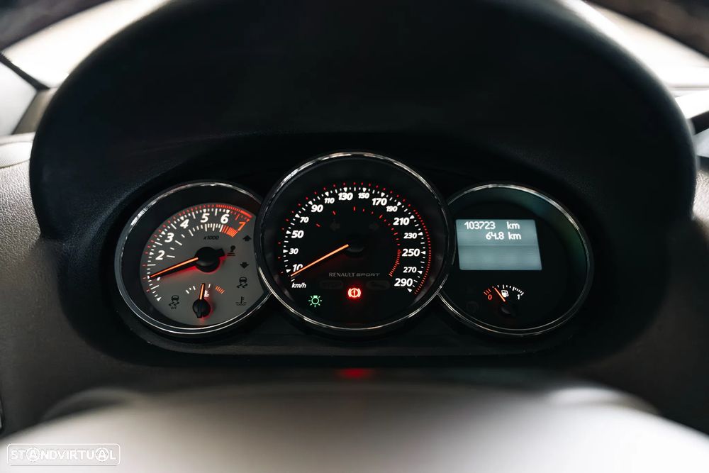 Renault Mégane Coupe TCe 265 Sport - 28