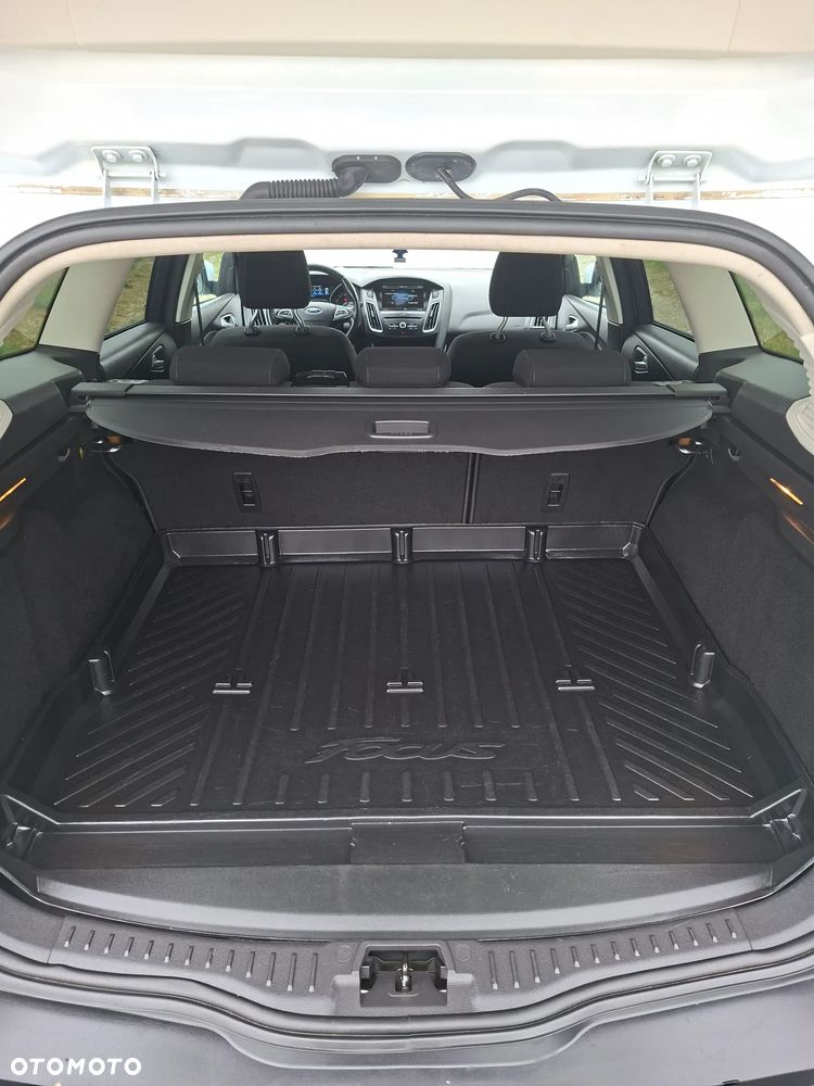 Ford Focus 2.0 TDCi DPF Start-Stopp-System Business - 13