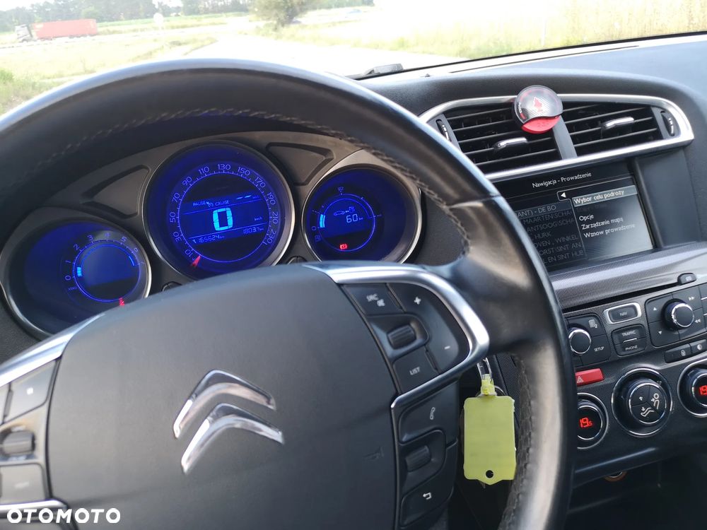 Citroën C4 VTi 120 Business Class - 30