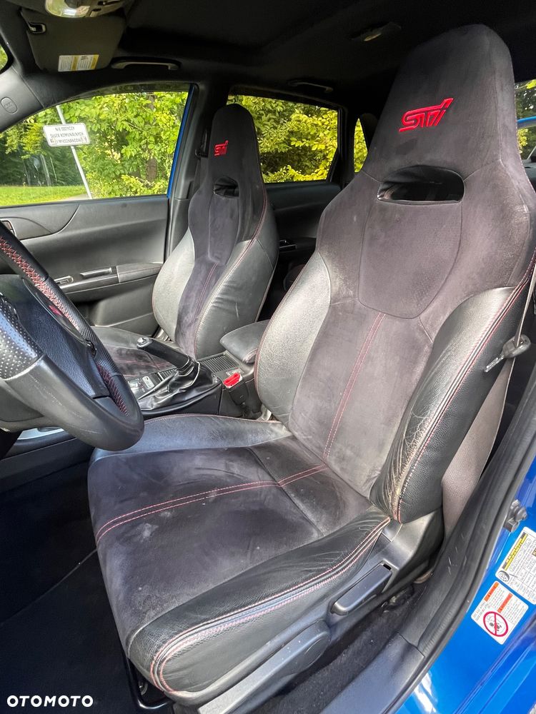Subaru Impreza STI - 20