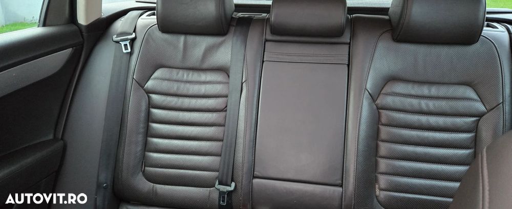 Volkswagen Passat 2.0 TDI BlueMotion Tehnology DSG Highline - 12