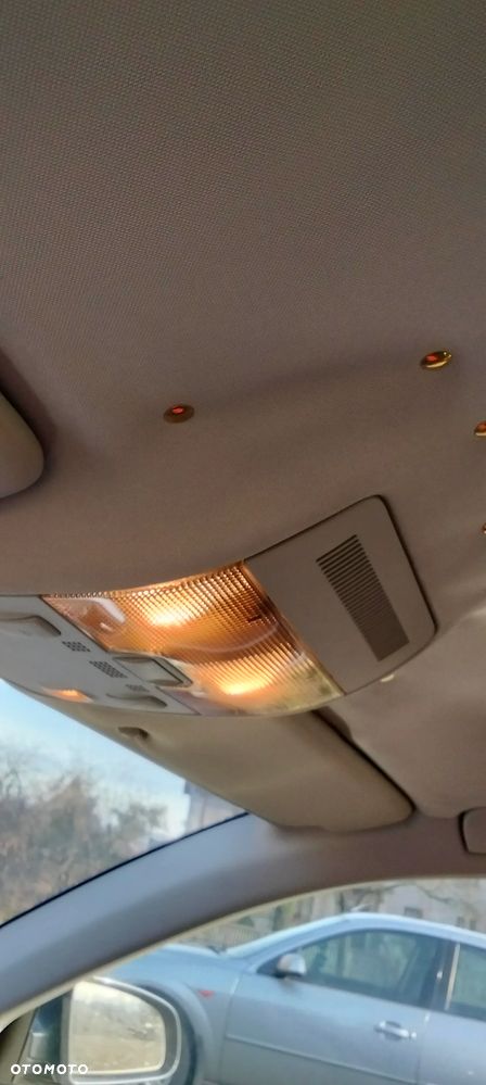 Audi A4 Limousine - 13