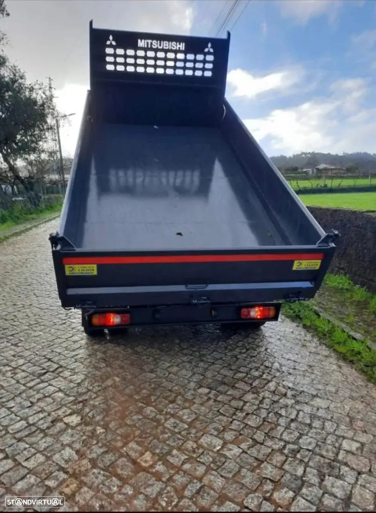 Mitsubishi FUSO/CANTER - 4