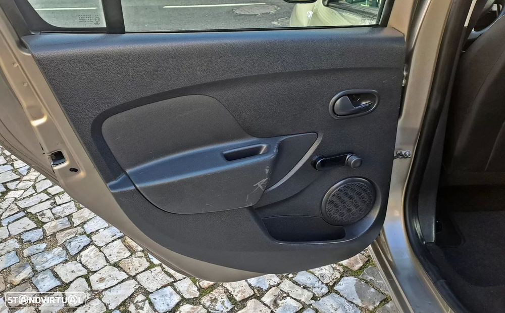 Dacia Logan MCV 0.9 TCe Confort - 15