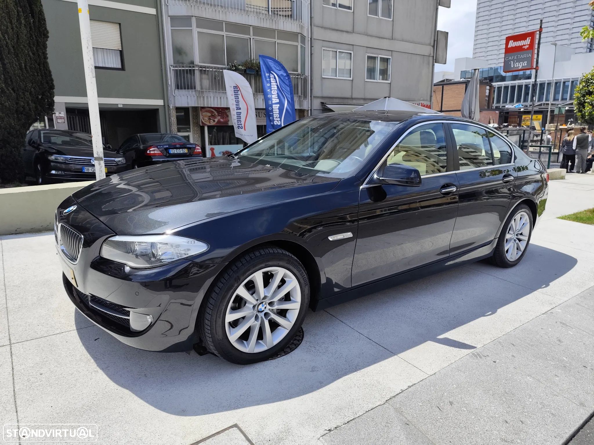 BMW 525 d Exclusive Auto - 1